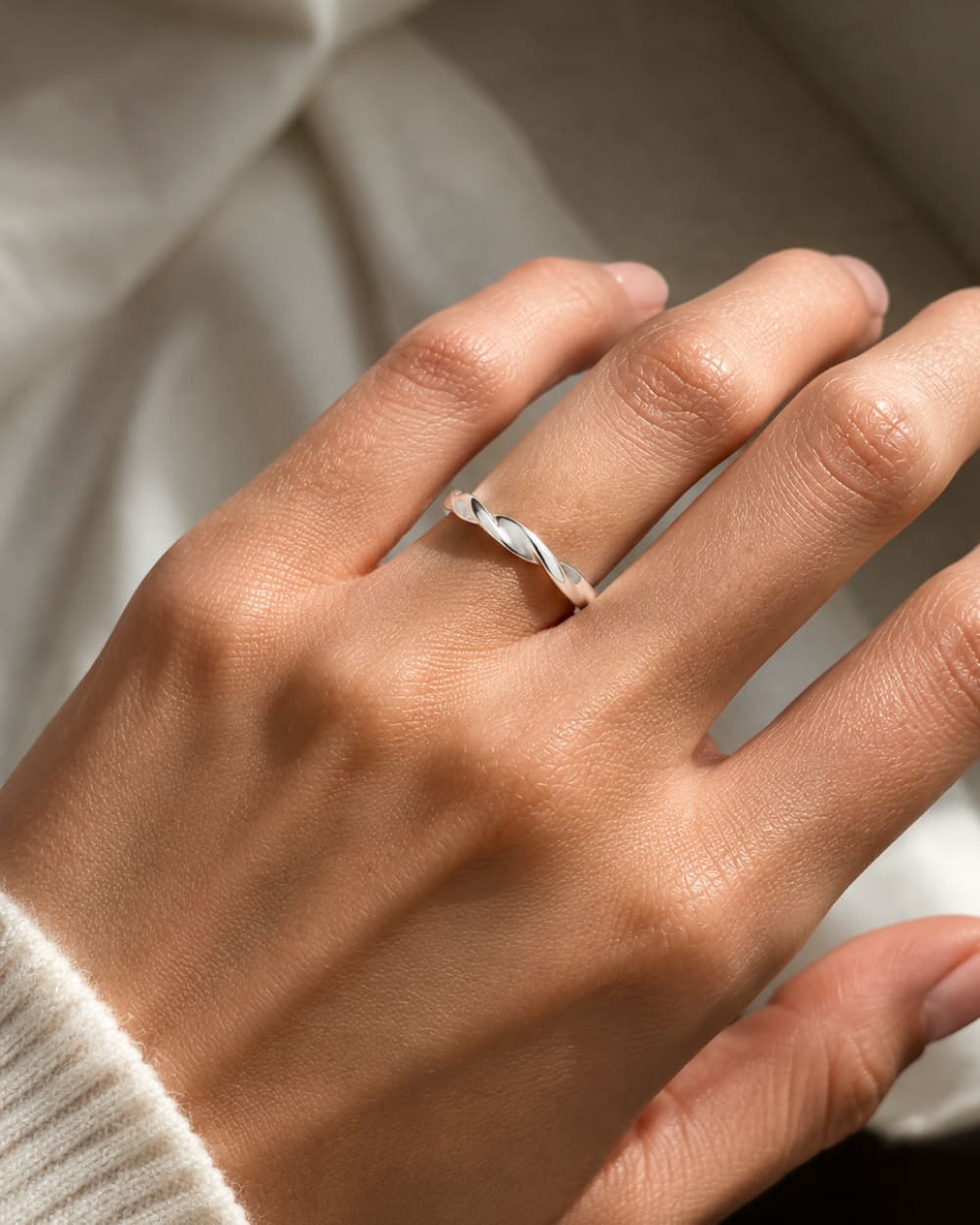 Handmade 999 silver personalized pet ring on hand.
